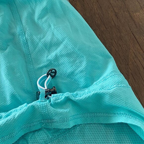 Lululemon Elevate Tank Angel Blue / Tonka Stripe Angel Blue Whiten Size 6, Small - Picture 9 of 13